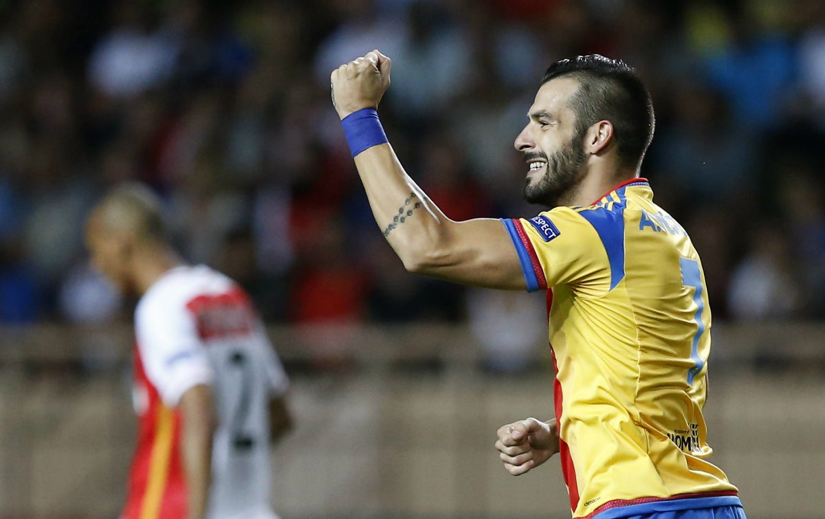 El Valencia se clasifica y habrá cinco equipos españoles en la Champions El Valencia se clasifica y habrá cinco equipos españoles en la Champions