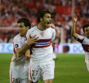 Antonio Puerta, durante el partido contra el Schalke 04 Antonio Puerta, durante el partido contra el Schalke 04
