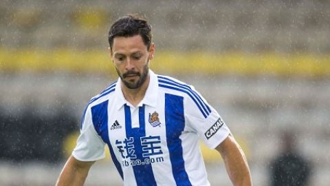 El jugador de la Real, Alberto de la Bella