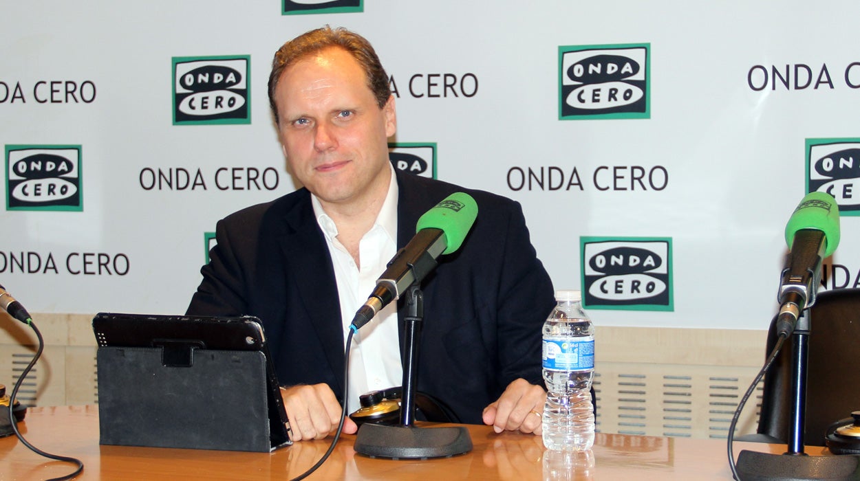 Daniel Lacalle: "Se prevé traer 150 empresas a Madrid y destinar 300.000 euros en fondos" Daniel Lacalle: "Se prevé traer 150 empresas a Madrid y destinar 300.000 euros en fondos"
