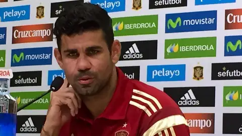 Diego Costa en rueda de prensa Diego Costa en rueda de prensa