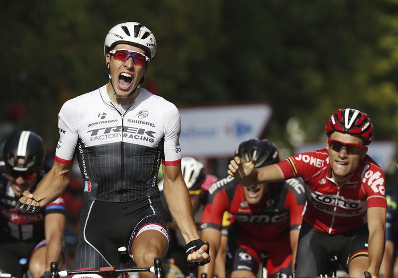 Danny Van Poppel se impone al sprint y Aru conserva su liderato Danny Van Poppel se impone al sprint y Aru conserva su liderato