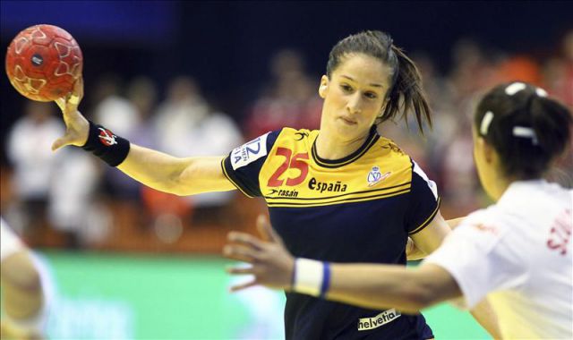 Nerea Pena: "No se puede mirar hacia otro lado con los refugiados" Nerea Pena: "No se puede mirar hacia otro lado con los refugiados"