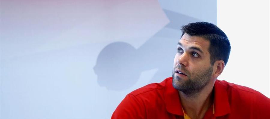 Felipe Reyes en rueda de prensa Felipe Reyes en rueda de prensa