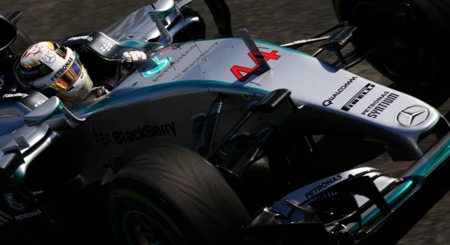 Hamilton logra su victoria 40 y refuerza su liderato en el Mundial de F1 Hamilton logra su victoria 40 y refuerza su liderato en el Mundial de F1