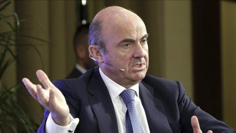 El ministro de Econom&iacute;a, Luis de Guindos