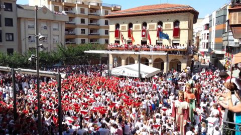 Chupinazo fiestas Peralta