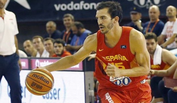 Pau Ribas abandona la concentración de la Selección española por lesión Pau Ribas abandona la concentración de la Selección española por lesión