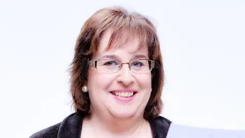 Olvido Macías Olvido Macías