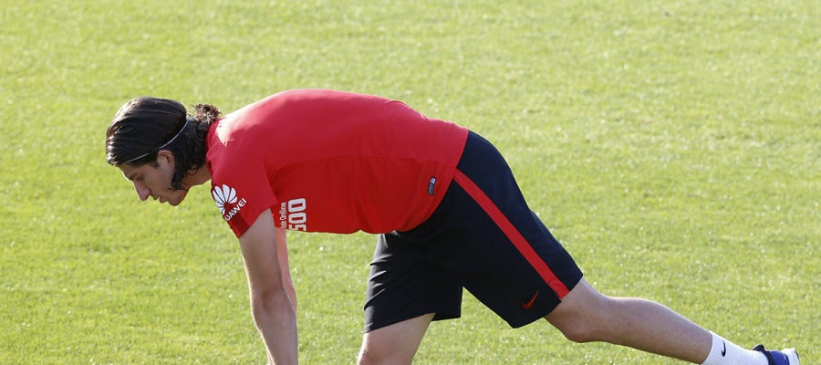 Filipe Luis, durante un entrenamiento con el Atlético de Madrid Filipe Luis, durante un entrenamiento con el Atlético de Madrid