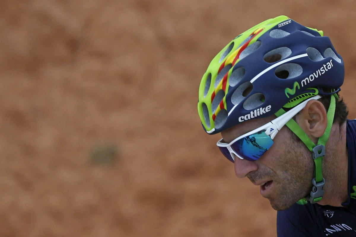 Alejandro Valverde: "La cosa se le está poniendo muy bien a Dumoulin" Alejandro Valverde: "La cosa se le está poniendo muy bien a Dumoulin"