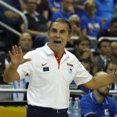 El seleccionador nacional Sergio Scariolo durante el partido 