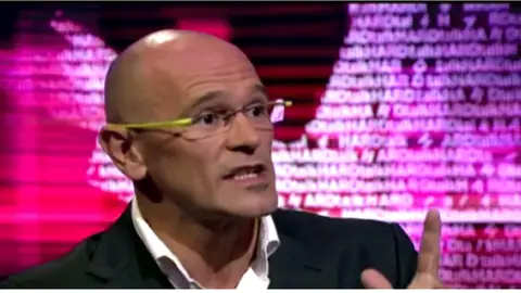 Raúl Romeva durante la entrevista en la BBC Raúl Romeva durante la entrevista en la BBC