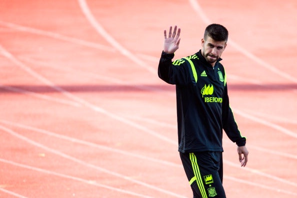 Gerad Piqué: "Los pitidos suenan más que los aplausos pero seguro que se solucionará" Gerad Piqué: "Los pitidos suenan más que los aplausos pero seguro que se solucionará"