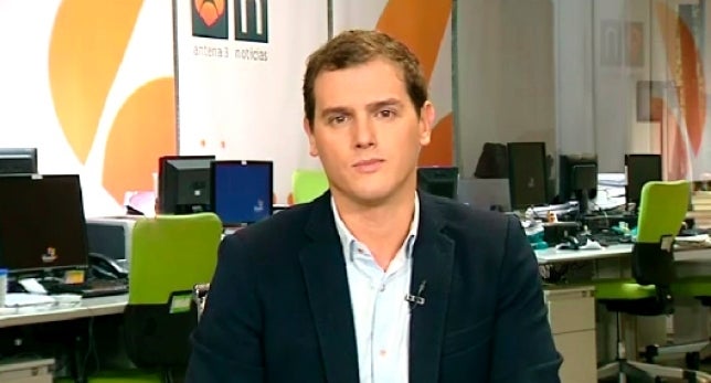 Albert Rivera: "Me parece un error crear un frente contra el independentismo catalán" Albert Rivera: "Me parece un error crear un frente contra el independentismo catalán"