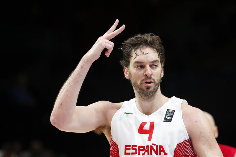 Un Pau Gasol imperial coloca a España en cuartos Un Pau Gasol imperial coloca a España en cuartos