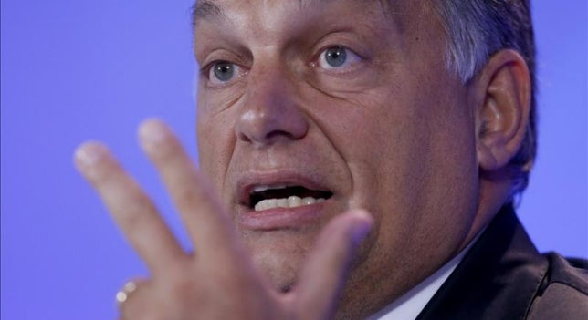 Viktor Orbán: "Si dejamos entrar a todos los inmigrantes, Europa se va a pique" Viktor Orbán: "Si dejamos entrar a todos los inmigrantes, Europa se va a pique"