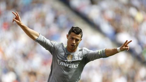 Cristiano Ronaldo celebra uno de sus goles al Espanyol