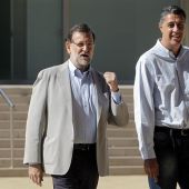 El presidente del Gobierno, Mariano Rajoy, junto al candidato del PPC a la Generalitat, Xavier García Albiol 