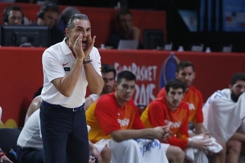 Scariolo, a Pau: "No quiero poner en riesgo tu carrera, vas a correr ese riesgo" Scariolo, a Pau: "No quiero poner en riesgo tu carrera, vas a correr ese riesgo"