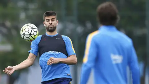 Gerard Piqué, en un entrenamiento del Barça Gerard Piqué, en un entrenamiento del Barça