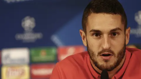 Koke, durante la rueda de prensa Koke, durante la rueda de prensa