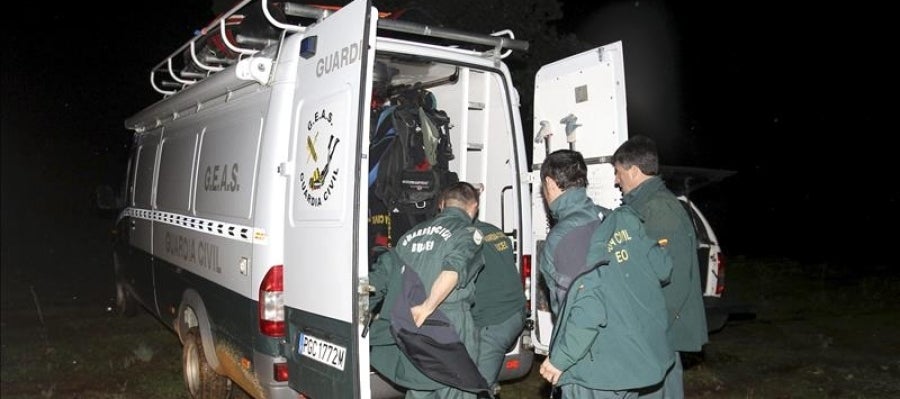 Miembros del Grupo Especial de Actividades Subacuáticas de la Guardia Civil Miembros del Grupo Especial de Actividades Subacuáticas de la Guardia Civil