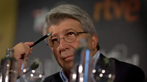 Enrique Cerezo, durante una charla Enrique Cerezo, durante una charla