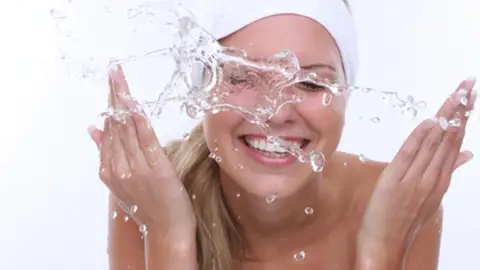 Trucos para reparar los daños del sol en la piel y el pelo Trucos para reparar los daños del sol en la piel y el pelo