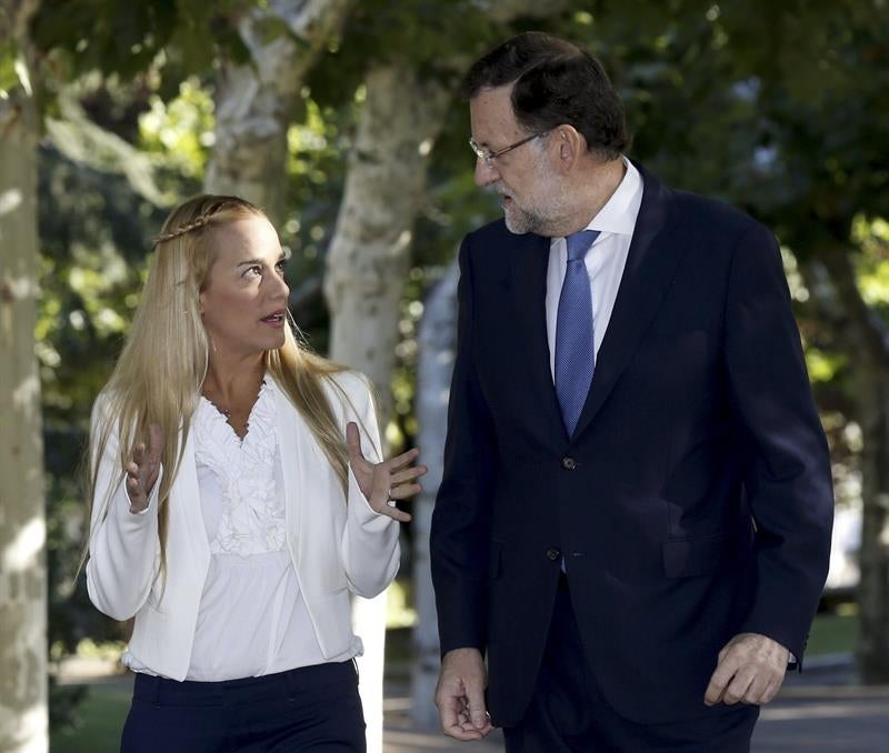 Rajoy traslada a Tintori su preocupación por la situación de Leopoldo López Rajoy traslada a Tintori su preocupación por la situación de Leopoldo López