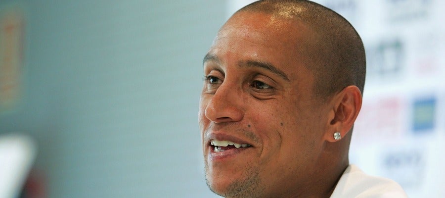 Roberto Carlos, durante una rueda de prensa Roberto Carlos, durante una rueda de prensa