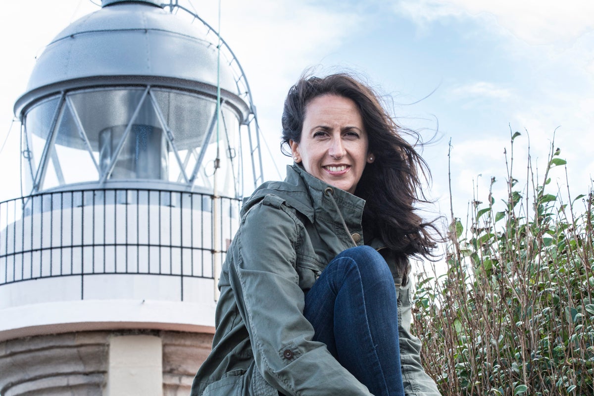 María Oruña: "El paisaje forma parte de los personajes" María Oruña: "El paisaje forma parte de los personajes"