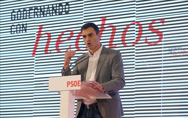 Sánchez: "Para recuperar servicios públicos hay que cambiar los gobiernos de derechas por los de izquierdas" Sánchez: "Para recuperar servicios públicos hay que cambiar los gobiernos de derechas por los de izquierdas"