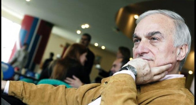 Manolis Mavrommatis: "Cuando llamamos a Bruselas nos dijeron que no estaban disponibles todos los aviones para los incendios de Grecia" Manolis Mavrommatis: "Cuando llamamos a Bruselas nos dijeron que no estaban disponibles todos los aviones para los incendios de Grecia"