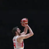 Pau Gasol, lanzando a canasta Pau Gasol, lanzando a canasta