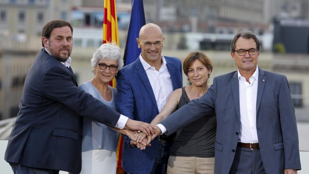 Junts pel Sí propone ahora a la CUP un presidente de transición y tres comisiones Junts pel Sí propone ahora a la CUP un presidente de transición y tres comisiones