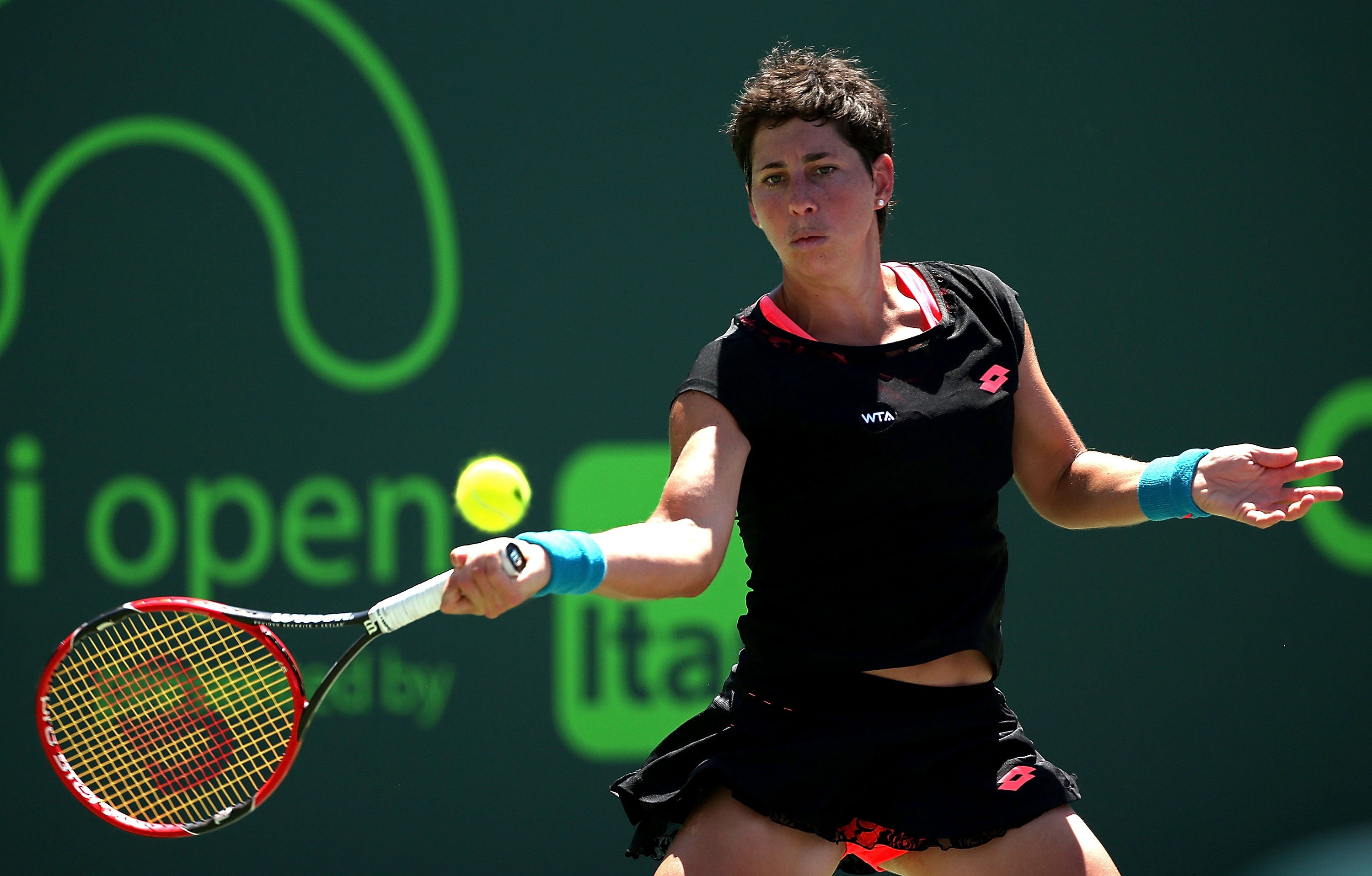 Muguruza octava y Carla Suárez décima en la WTA Muguruza octava y Carla Suárez décima en la WTA