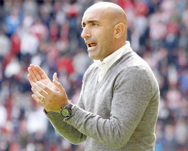 Abelardo: "El Barça depende demasiado de Messi" Abelardo: "El Barça depende demasiado de Messi"