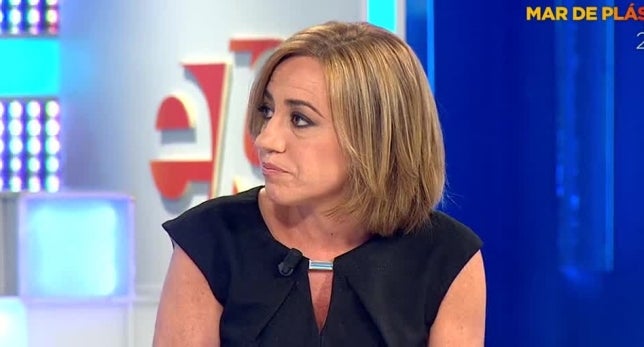 Carme Chacón, sobre Rajoy y Mas: "Son dos maquinistas al frente de dos locomotoras que nos van a acabar estrellando a todos" Carme Chacón, sobre Rajoy y Mas: "Son dos maquinistas al frente de dos locomotoras que nos van a acabar estrellando a todos"