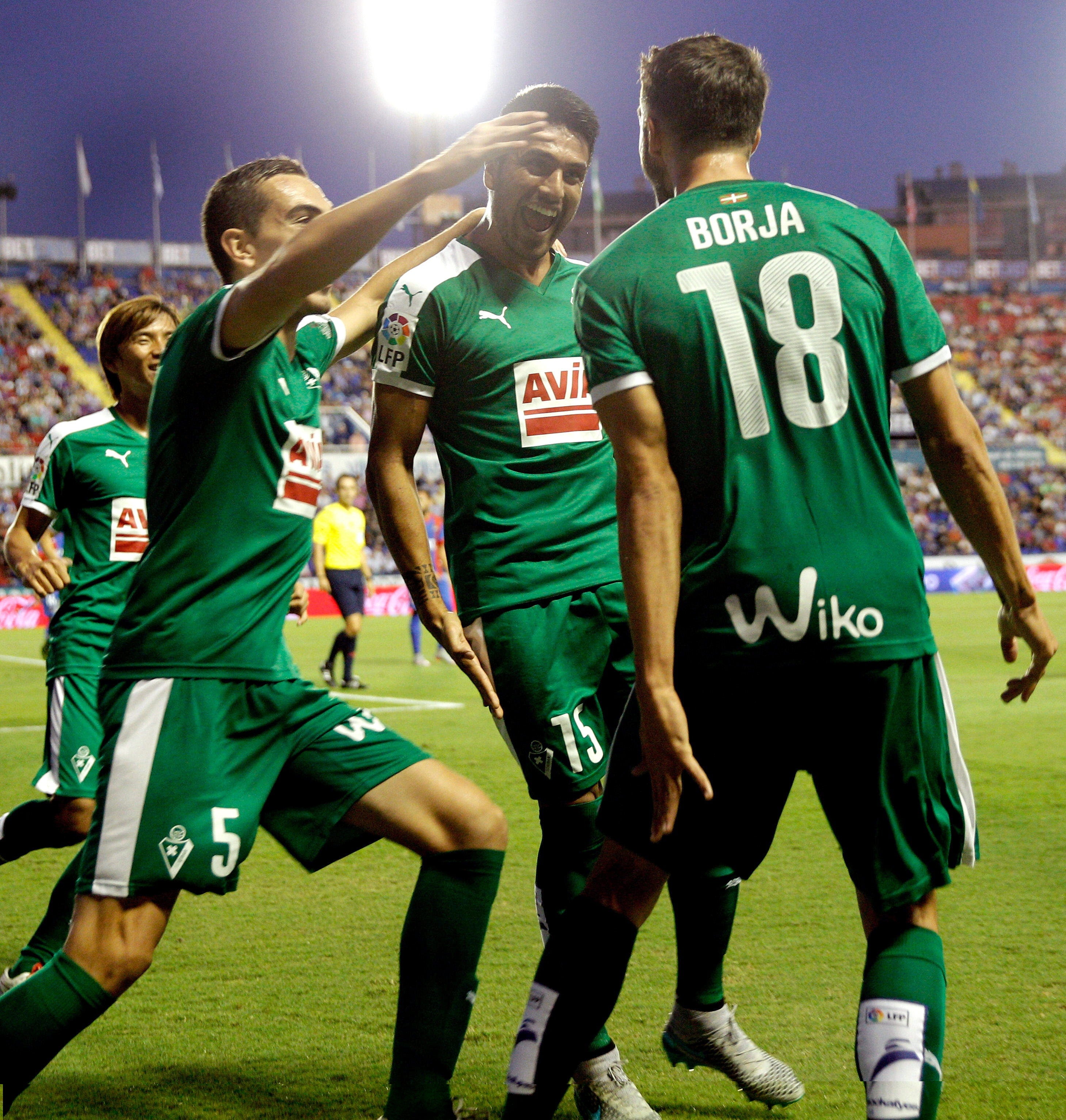 Levante 2 - 2 Eibar. El Levante logra empatar en la última jornada del partido Levante 2 - 2 Eibar. El Levante logra empatar en la última jornada del partido