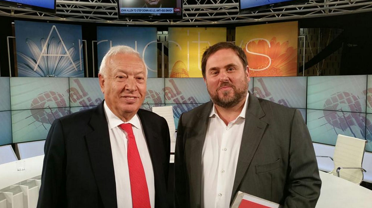 El Bisturí: "Margallo llamó a Albiol para preguntarle si estaba de acuerdo con realizar el debate" El Bisturí: "Margallo llamó a Albiol para preguntarle si estaba de acuerdo con realizar el debate"
