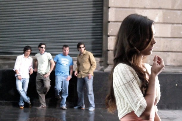 Tertulia: ¿Se debe multar el acoso callejero a las mujeres? Tertulia: ¿Se debe multar el acoso callejero a las mujeres?