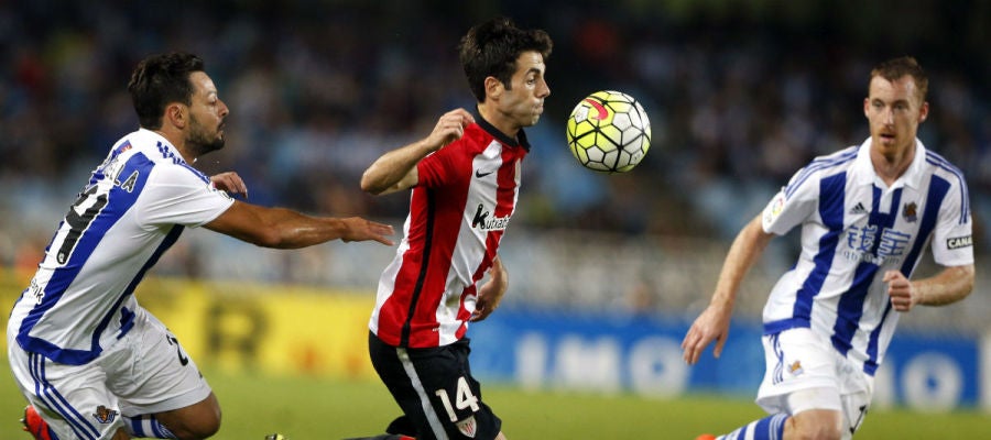 Disputa de balón en Anoeta Disputa de balón en Anoeta