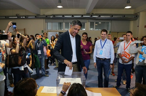 Albiol, esperanzado por la participación masiva que ve en el área metropolitana Albiol, esperanzado por la participación masiva que ve en el área metropolitana