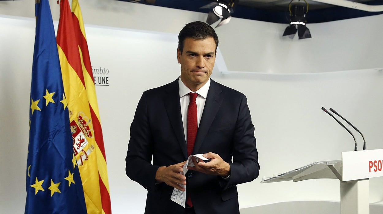 La criba mediática: "Sánchez está dispuesto a hacer un debate con Rajoy, Rivera e Iglesias" La criba mediática: "Sánchez está dispuesto a hacer un debate con Rajoy, Rivera e Iglesias"
