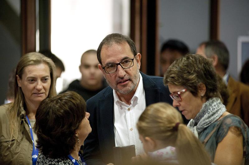 Espadaler llama a participar y se muestra seguro de entrar en el Parlament Espadaler llama a participar y se muestra seguro de entrar en el Parlament