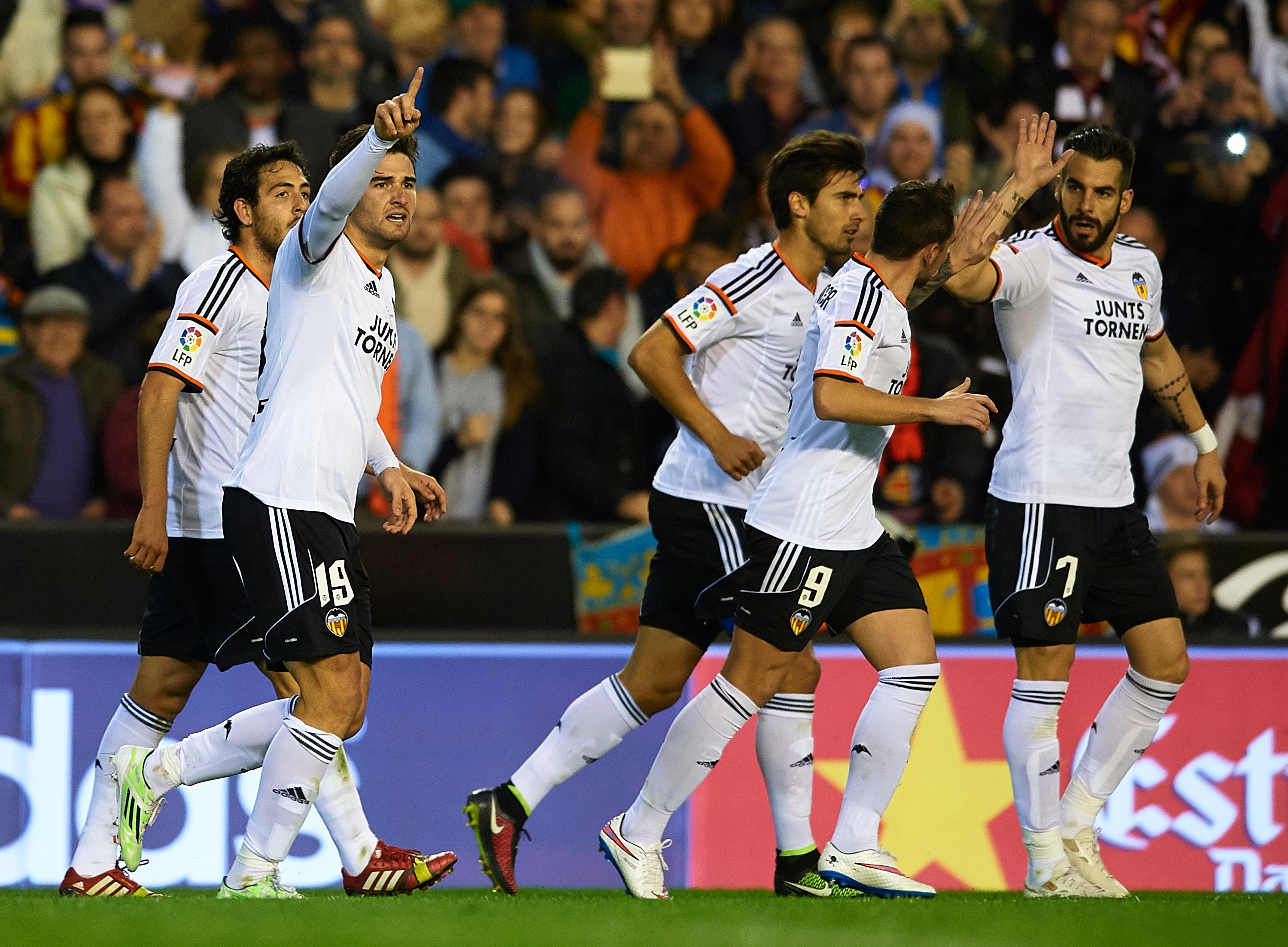 El Valencia lleva 12 partidos marcando en Champions, un récord para el club El Valencia lleva 12 partidos marcando en Champions, un récord para el club