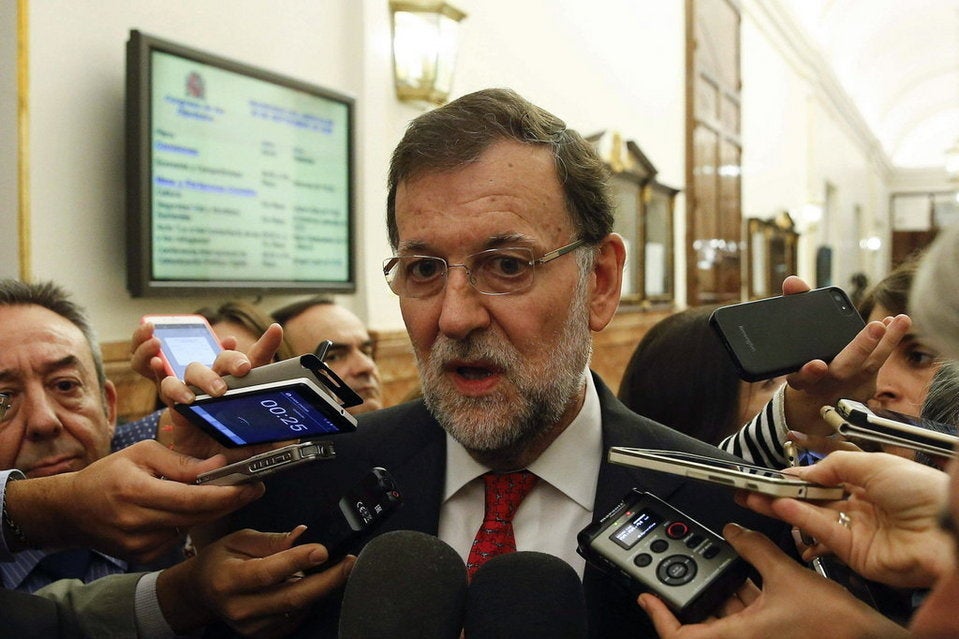 Rajoy lamenta que se intente derogar la prisión permanente revisable: "No es una buena noticia para ningún español" Rajoy lamenta que se intente derogar la prisión permanente revisable: "No es una buena noticia para ningún español"
