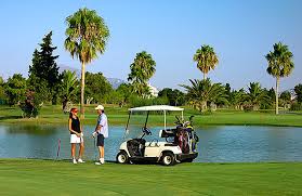 El turismo de Golf como segmento desestacionalizador El turismo de Golf como segmento desestacionalizador