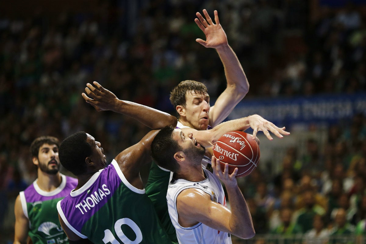 84 - 90: El Unicaja se acerca a la Copa del Rey 84 - 90: El Unicaja se acerca a la Copa del Rey